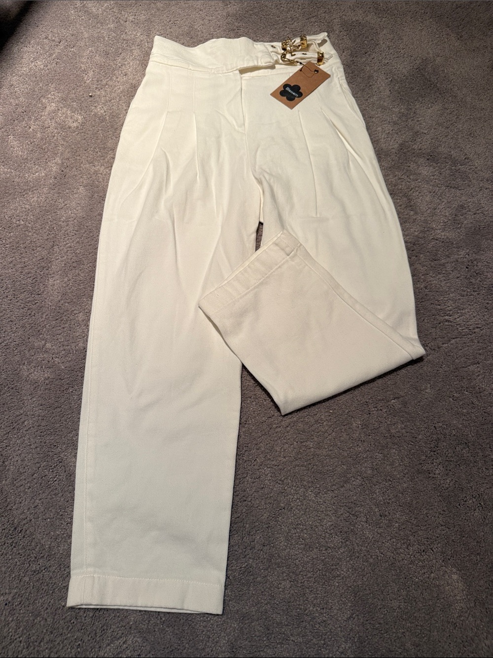Women's Cream Straight-Leg Pants with Decorative Chain Detail